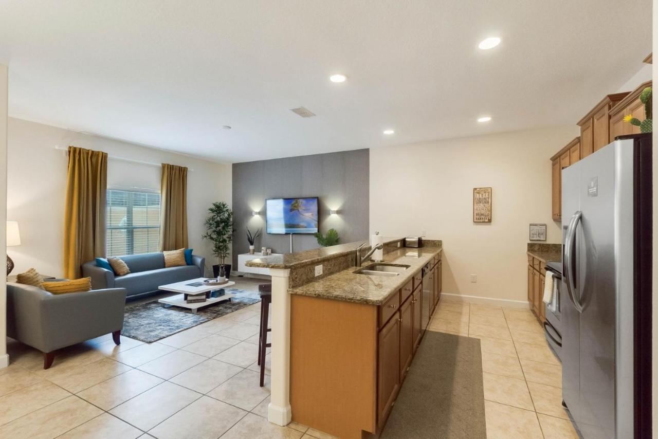 Casa vacanze Townhome W Pool Near & Orlando Attractions Kissimmee